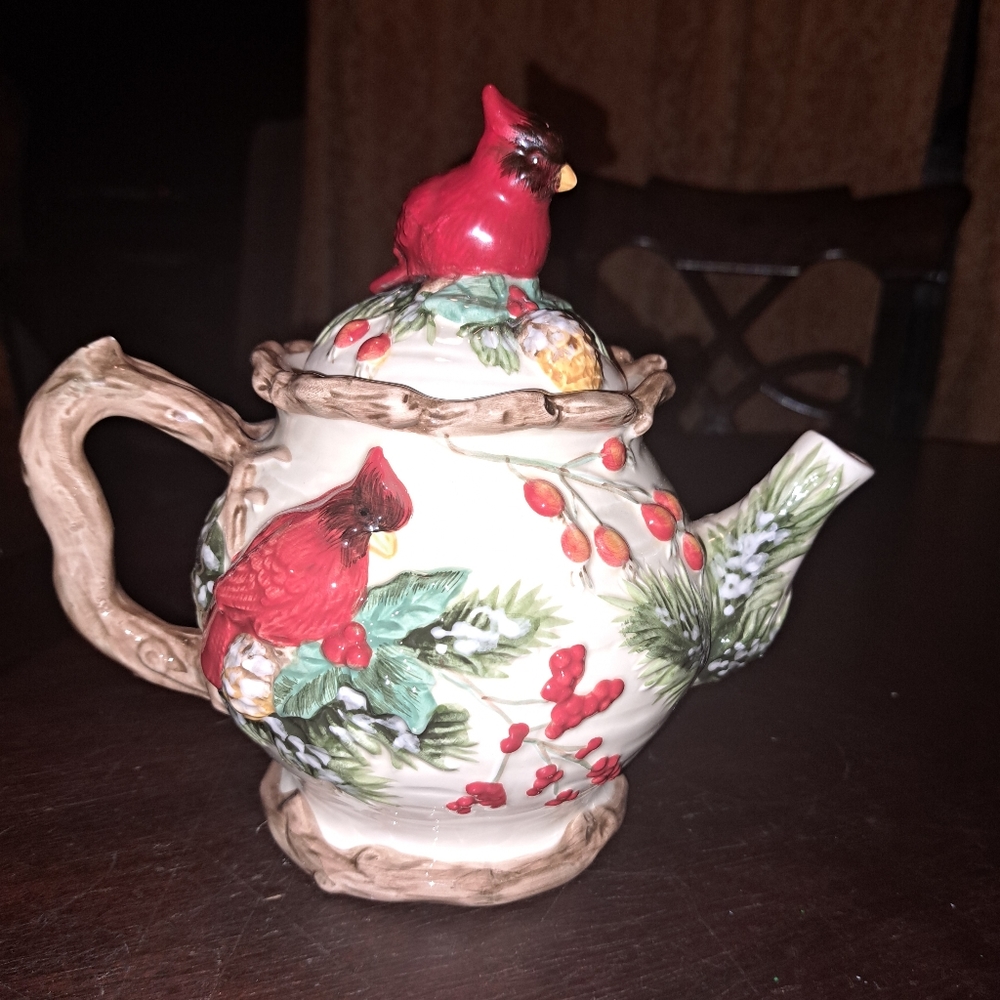 Vintage Ceramic Plaid Tidings Cardinal Teapot.